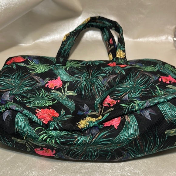 Victoria's Secret Black and Green Tote Bag with Tropical Design - Picture 4 of 9